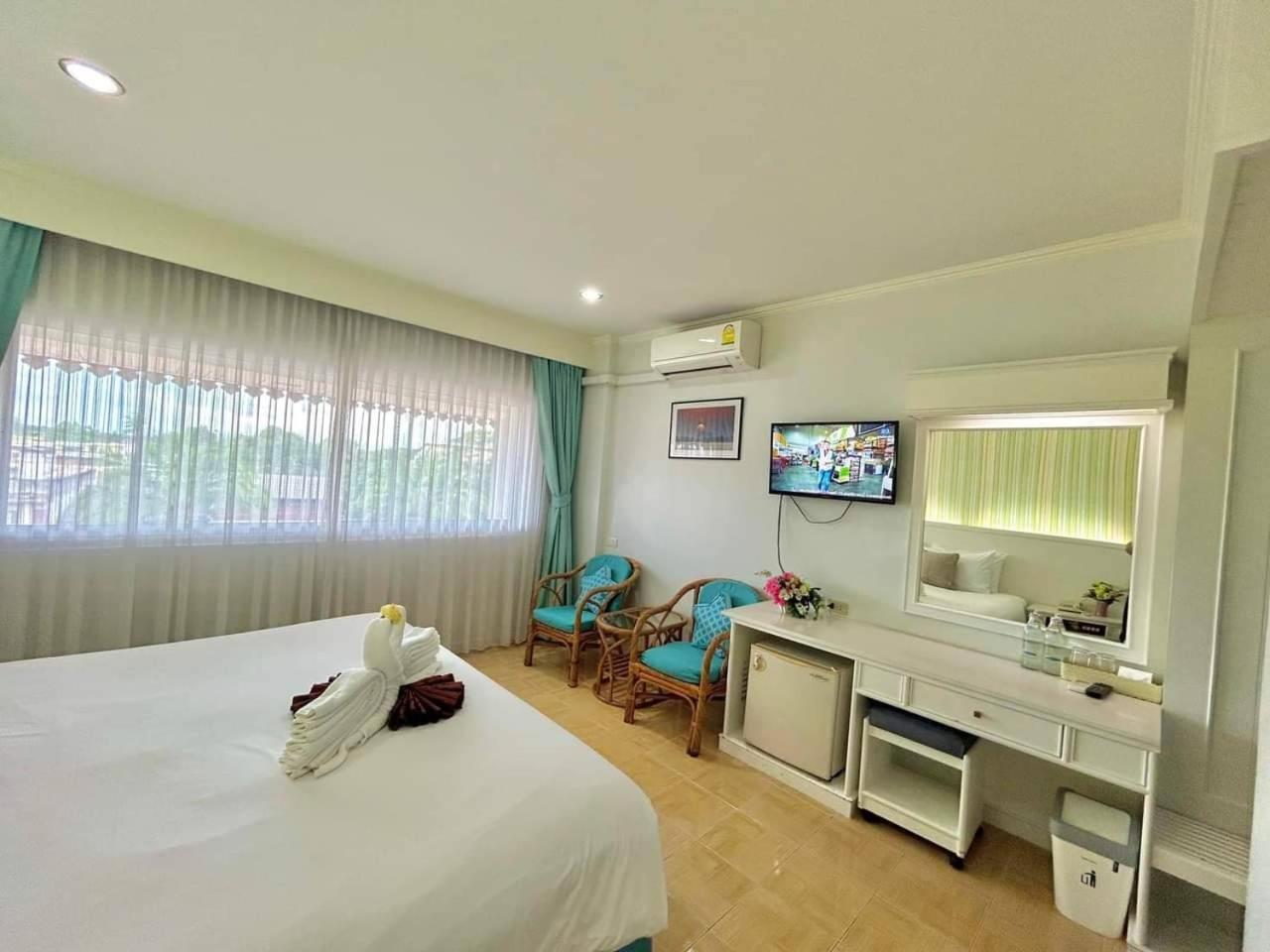 فندق كرابي رويال Krabi town المظهر الخارجي الصورة