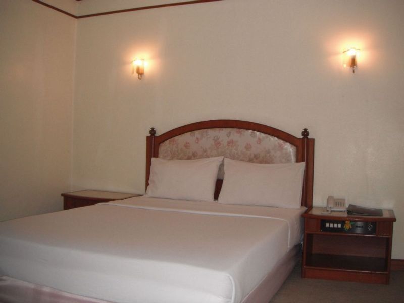 فندق كرابي رويال Krabi town المظهر الخارجي الصورة
